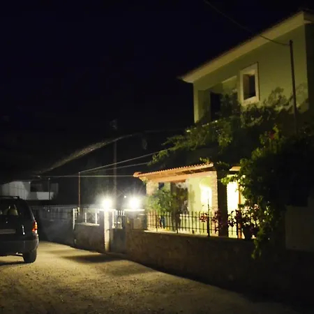 度假居 Kassandra 纳夫普利翁